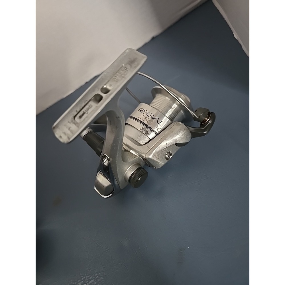 Daiwa Regal X‎ 2500C Fishing Reel Spinning  In VGUC